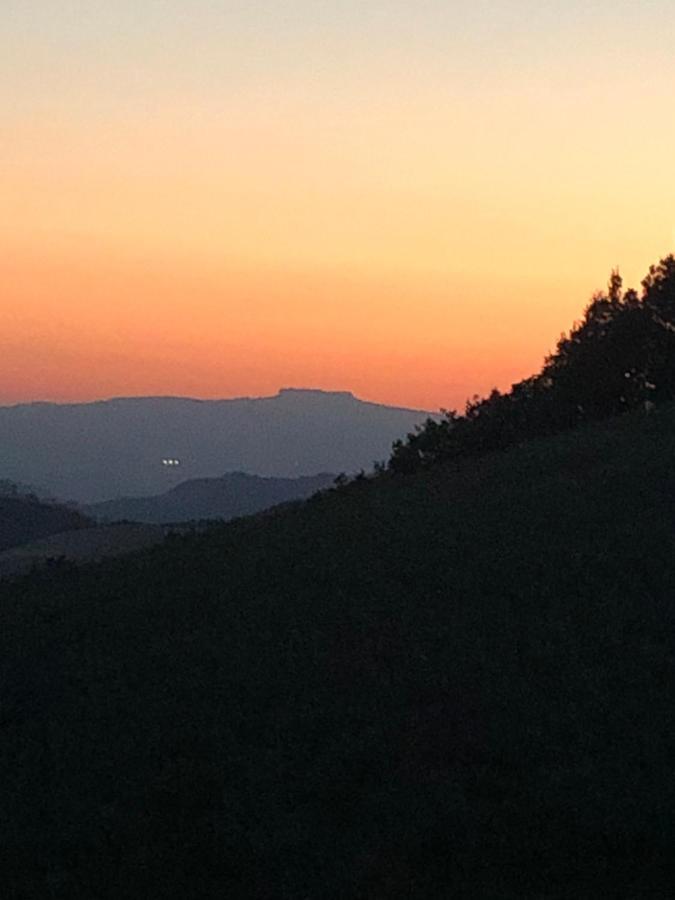B&B Il Passo Urbino Luaran gambar
